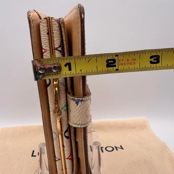 Louis Vuitton Murakami white kisslock wallet - Picture 9 of 16